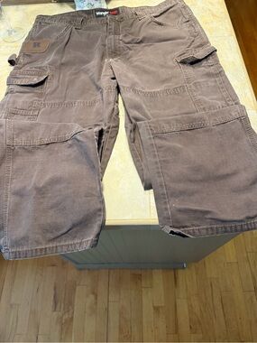 Wrangler Brown Cargo Work Pants with Knee Panels